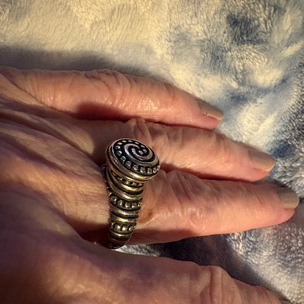 James Avery Retired Sterling Silver African Beaded Ring Size 6 - Picture 2 of 7